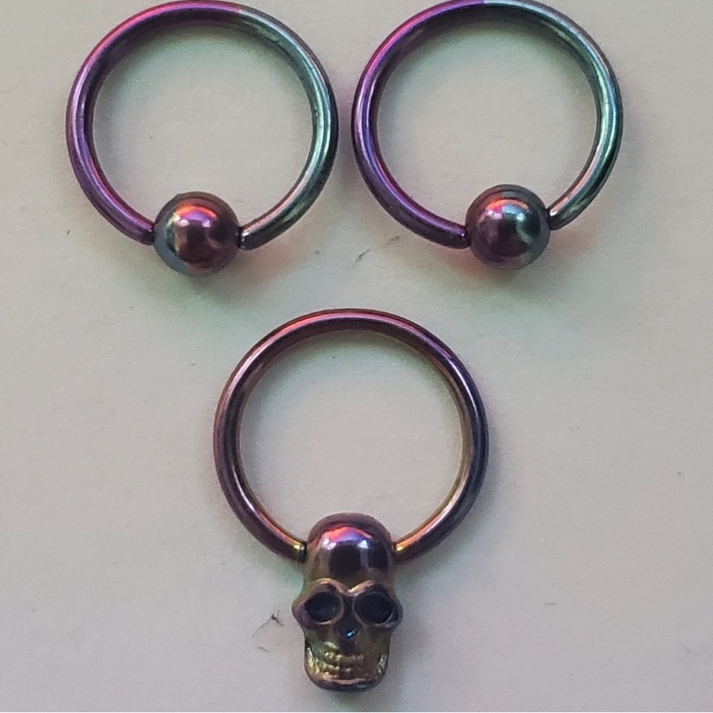 Captive Bead Rings